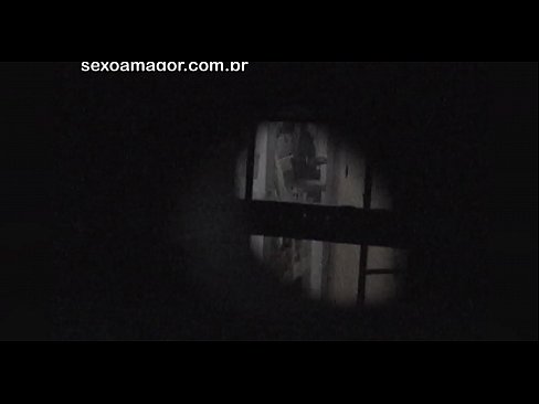 ❤️ Blondi saa salaa videokuvaa naapuruston tirkistelijältä piilossa onttojen tiilien takana ☑ Porno at fi.mysexpics.ru ❤
