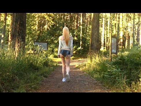 ❤️ Kaunis nainen liikkuu hitaasti, ei alaston video ☑ Porno at fi.mysexpics.ru ❤